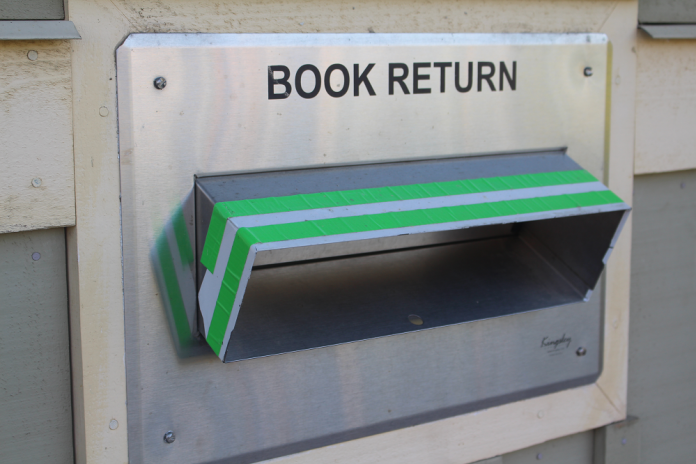 JQ - HE curbside - 1-web