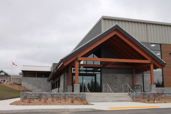 LG-Minden Hills mid-term