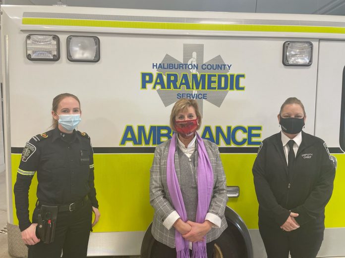 MPP Scott and Haliburton Paramedics (1)