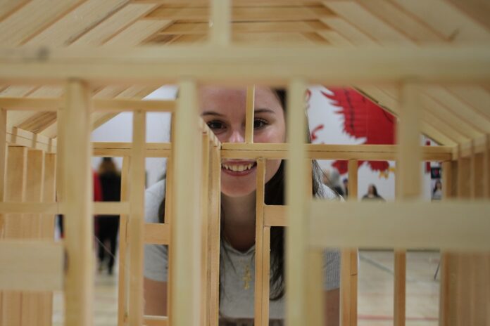 LG-builders job fair 4