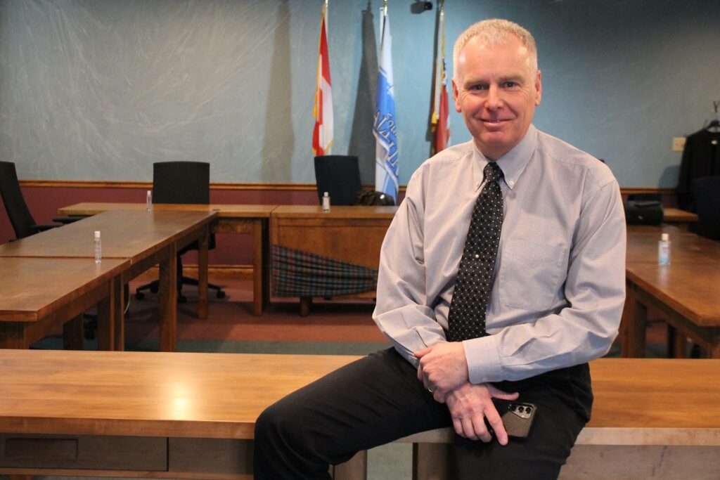 Police board there to ask OPP questions | The Highlander