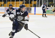 Huskies streak hits five