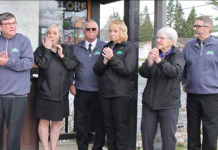 Parents honoured in unveiling of defib